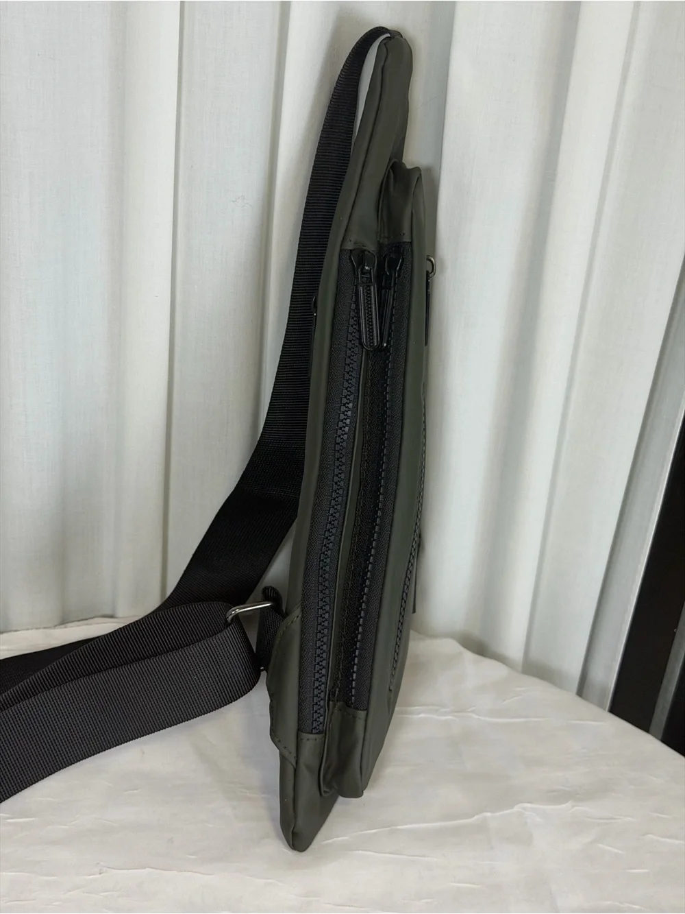Duchamp London sleek olive